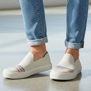 ROTHY’S The Original Kids Slip On Sneaker w/ Colorful Rainbow Stripe EU 36 | K4